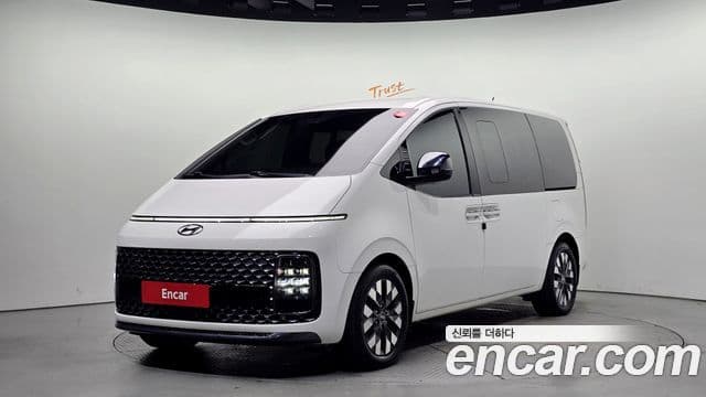 Hyundai Staria Prestige, 2022 1