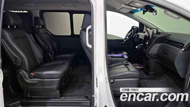 Hyundai Staria Prestige, 2022 12