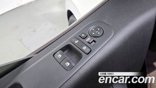 Hyundai Staria Prestige, 2022 13