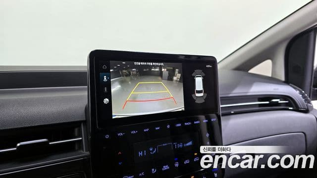 Hyundai Staria Prestige, 2022 18