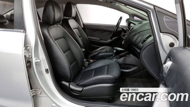 Kia K3 Luxury, 2015 11