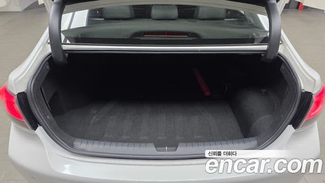 Hyundai LF Sonata гибрид Modern, 2016 20