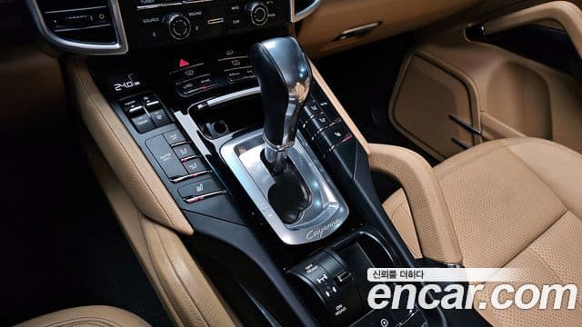 Porsche New Cayenne 958, 2016 9