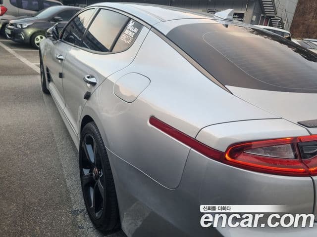 Kia 스팅어 Platinum, 2018 3