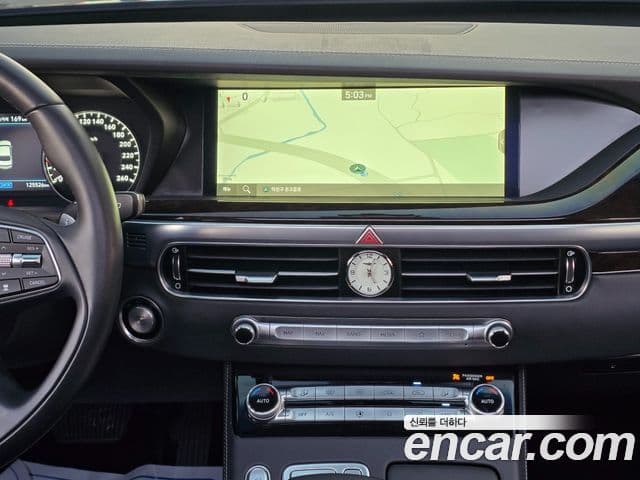 Genesis G90 Luxury, 2019 13