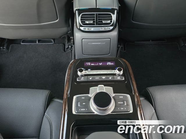 Genesis G90 Luxury, 2019 15