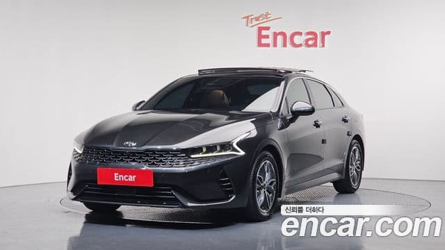 Kia K5 гибрид 3세대 Signature, 2020 1