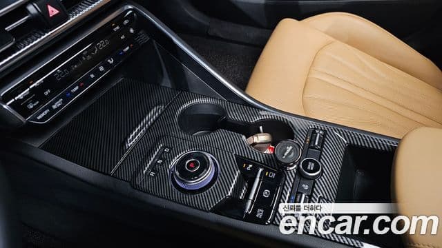 Kia K5 гибрид 3세대 Signature, 2020 9