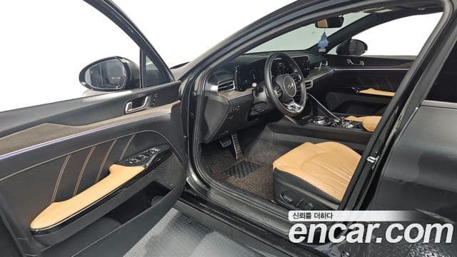 Kia K5 гибрид 3세대 Signature, 2020 10