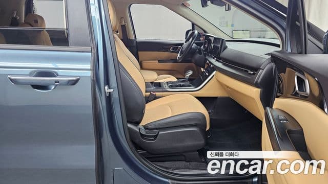 Kia Carnival 4세대 Prestige, 2022 11