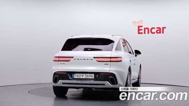 Genesis GV70, 2021 4