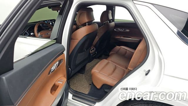 Genesis GV70, 2021 13