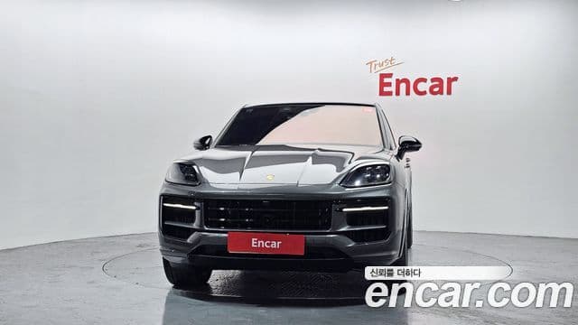 Porsche Cayenne (PO536) 3.0 купе, 2024 3