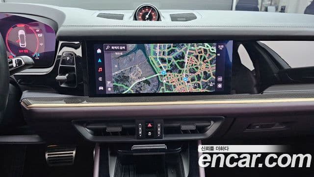 Porsche Cayenne (PO536) 3.0 купе, 2024 17