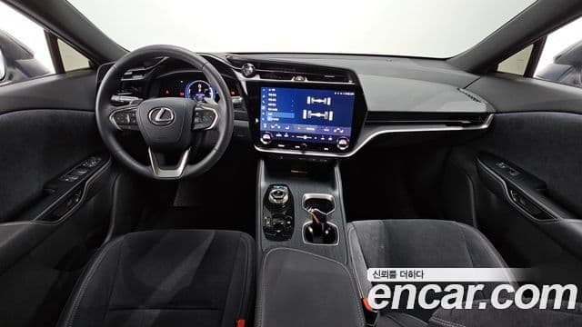Lexus RZ450e Luxury, 2023 7