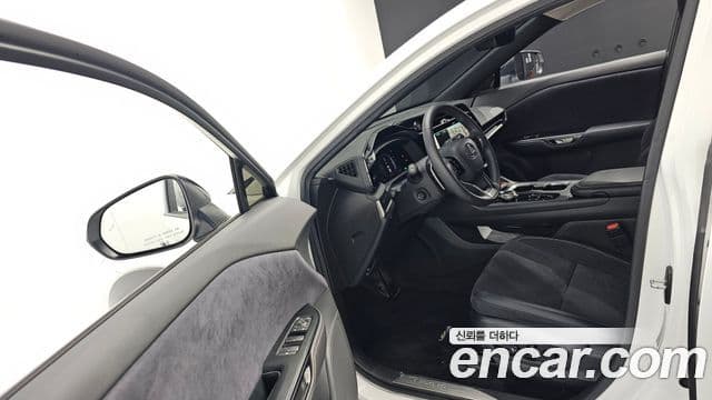 Lexus RZ450e Luxury, 2023 10