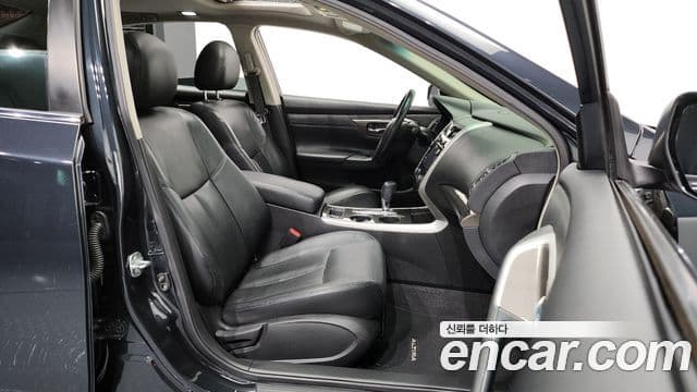 Nissan 알티마 L33, 2013 13