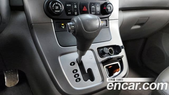 Kia Carnival R R Special, 2011 9