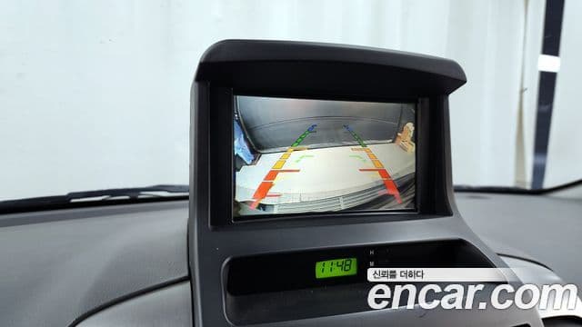 Kia Carnival R R Special, 2011 15