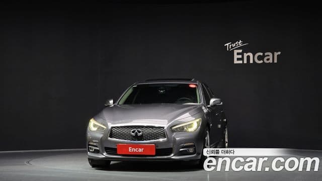 Infiniti Q50 Premium, 2014 3