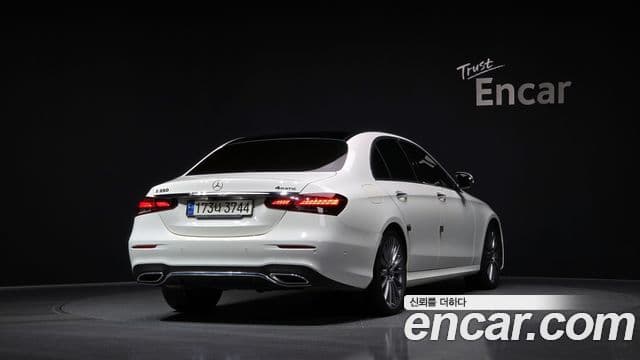 Mercedes-Benz E-класс W213 E350 4MATIC AMG Line Edition, 2021 2