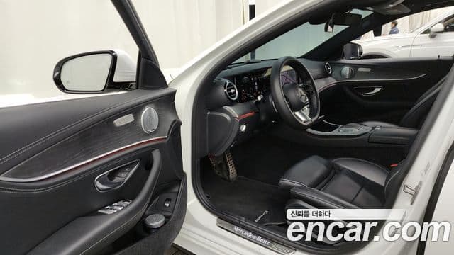Mercedes-Benz E-класс W213 E350 4MATIC AMG Line Edition, 2021 10