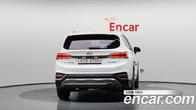 Hyundai Santa Fe TM Prestige, 2019 4