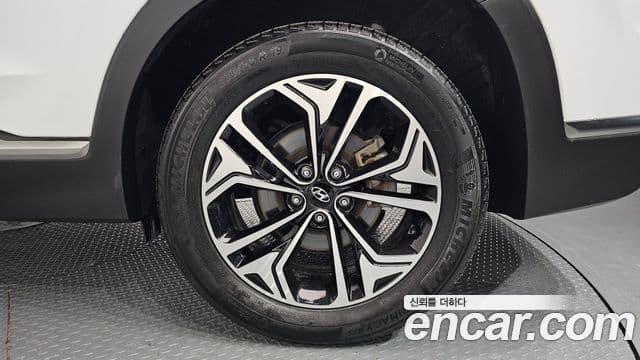 Hyundai Santa Fe TM Prestige, 2019 все фото