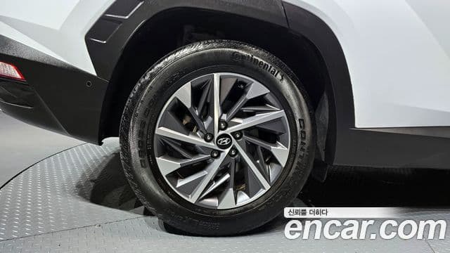 Hyundai Tucson гибрид (NX4) Inspiration 2WD, 2022 все фото