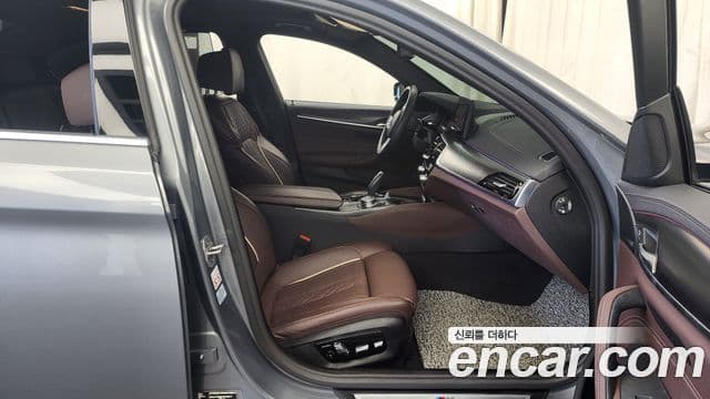 BMW 5시리즈 (G30) 523d xDrive M Sport, 2023 11