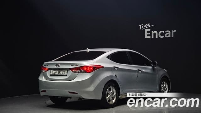 Hyundai Avante MD Luxury, 2012 2