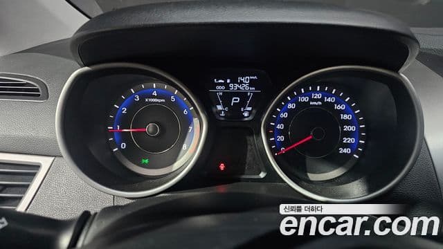 Hyundai Avante MD Luxury, 2012 8