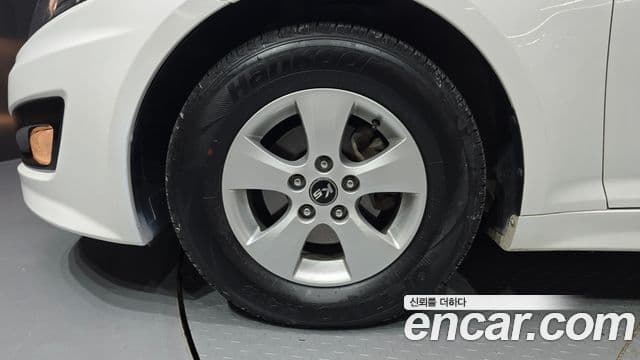 Kia K5 LPI Smart, 2012 все фото