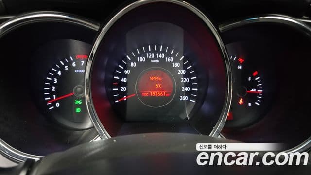 Kia K5 LPI Smart, 2012 8