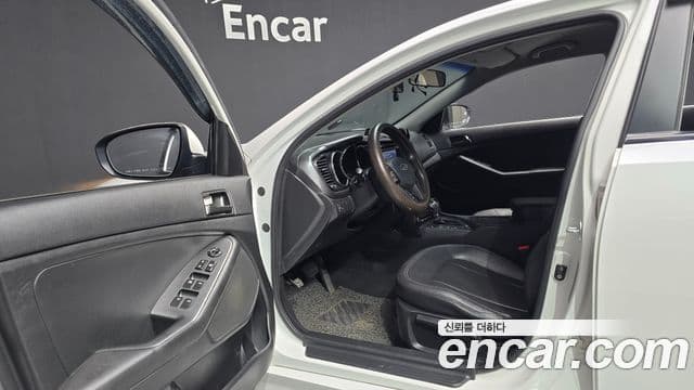 Kia K5 LPI Smart, 2012 10