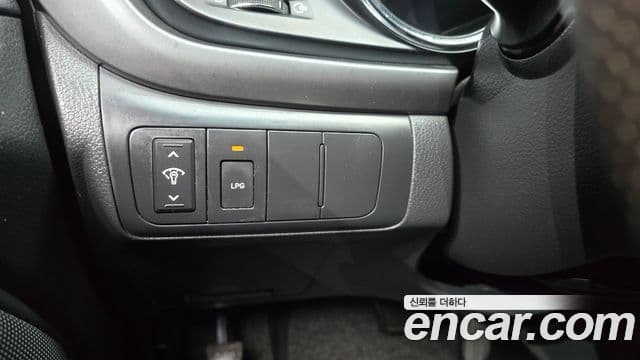 Kia K5 LPI Smart, 2012 17