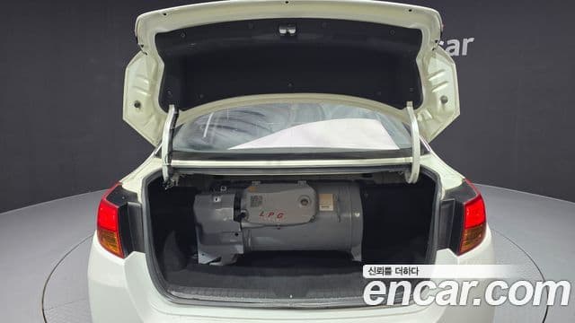 Kia K5 LPI Smart, 2012 20