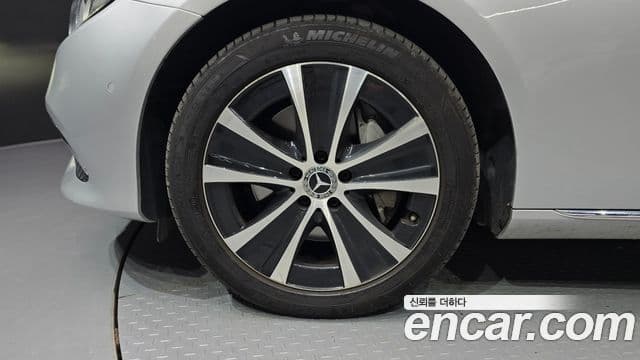 Mercedes-Benz E-класс W213 Exclusive, 2019 все фото