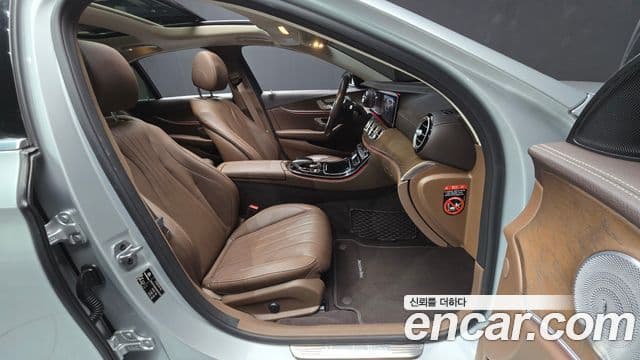 Mercedes-Benz E-класс W213 Exclusive, 2019 11
