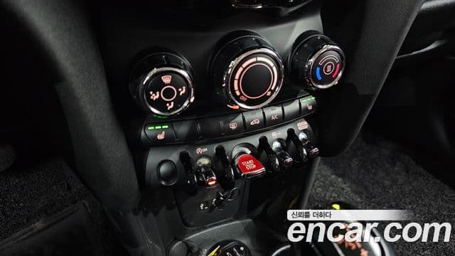 Mini Cooper 3세대, 2018 15