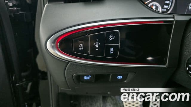 Genesis GV70, 2023 13