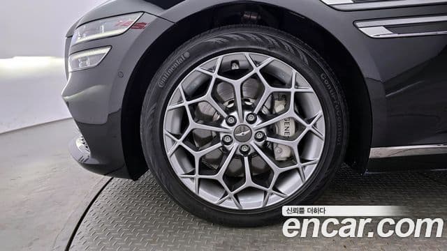 Genesis G80 (RG3) бензин 2.5 турбо AWD, 2022 все фото