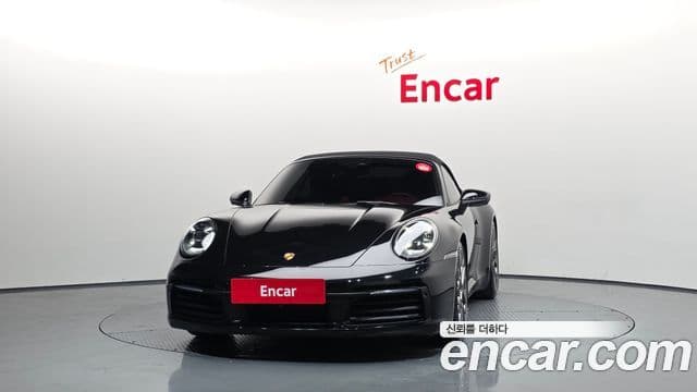 Porsche 911 (992) Carrera 4 кабриолет, 2021 3