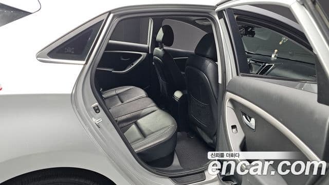 Hyundai The / новый New i30 дизель 1.6 PYL, 2016 13