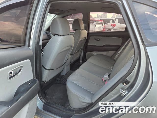 Hyundai Avante HD Deluxe, 2010 8