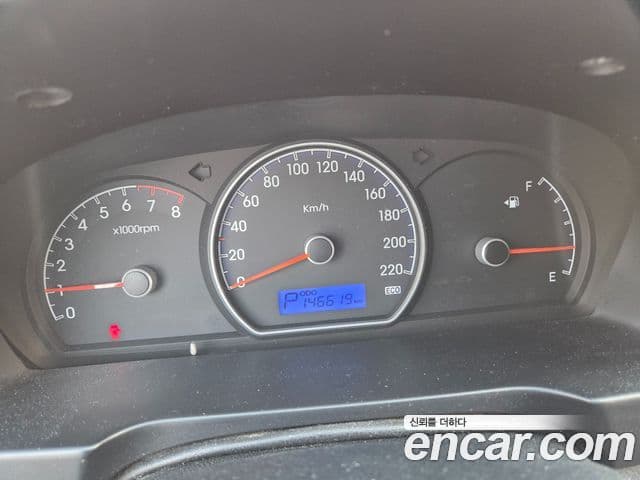 Hyundai Avante HD Deluxe, 2010 11