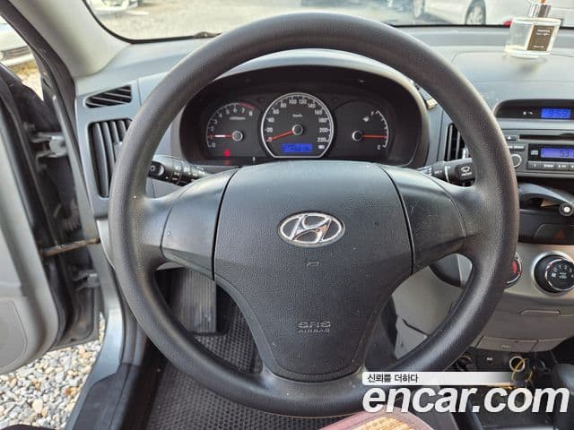 Hyundai Avante HD Deluxe, 2010 12