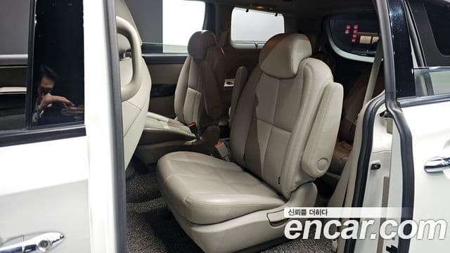 Kia All New Carnival Special, 2018 12