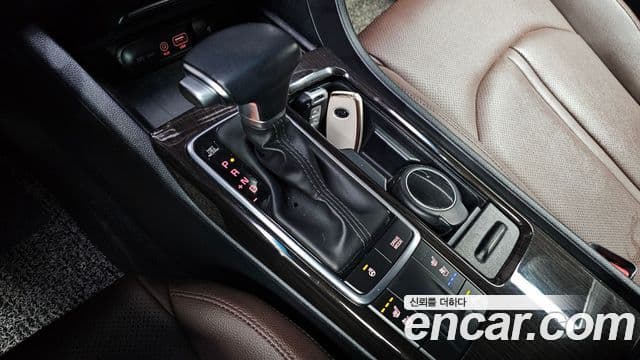 Kia K5 2세대 Noblesse, 2017 9