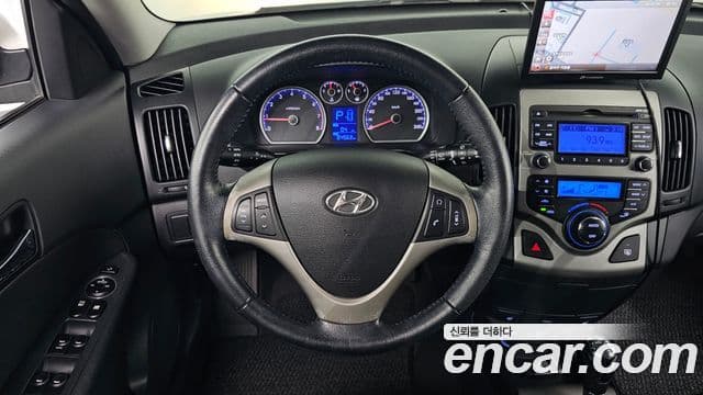 Hyundai i30 cw Premier, 2009 12